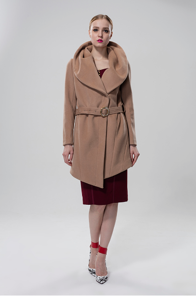 Wool Coat With Swarovski Buckle - Luxtrada